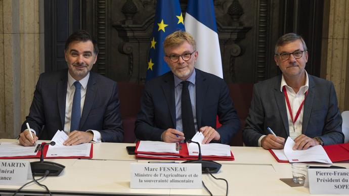 Signature de conventions renouvelées entre le ministère de l’Agriculture et de la Souveraineté alimentaire, Business France et Sopexa