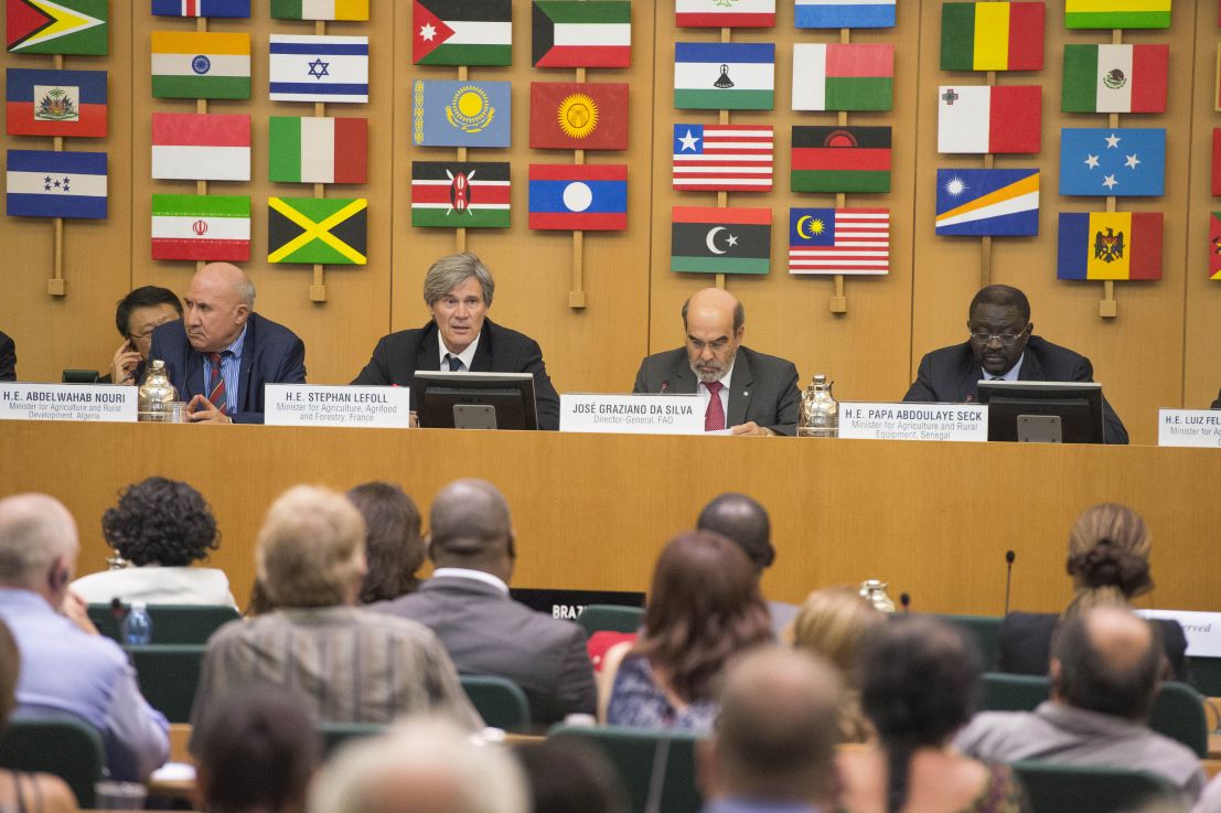 Symposium international sur l’agro-écologie pour la sécurité alimentaire et la nutrition à la FAO. Rome, le 19 septembre 2014 Symposium international sur l’agro-écologie pour la sécurité alimentaire et la nutrition à la FAO. Rome, le 19 septembre 2014
