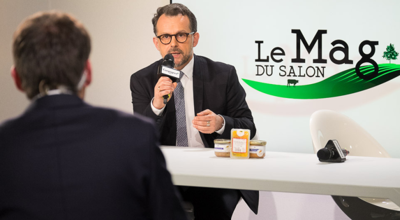 Crédit ci-après