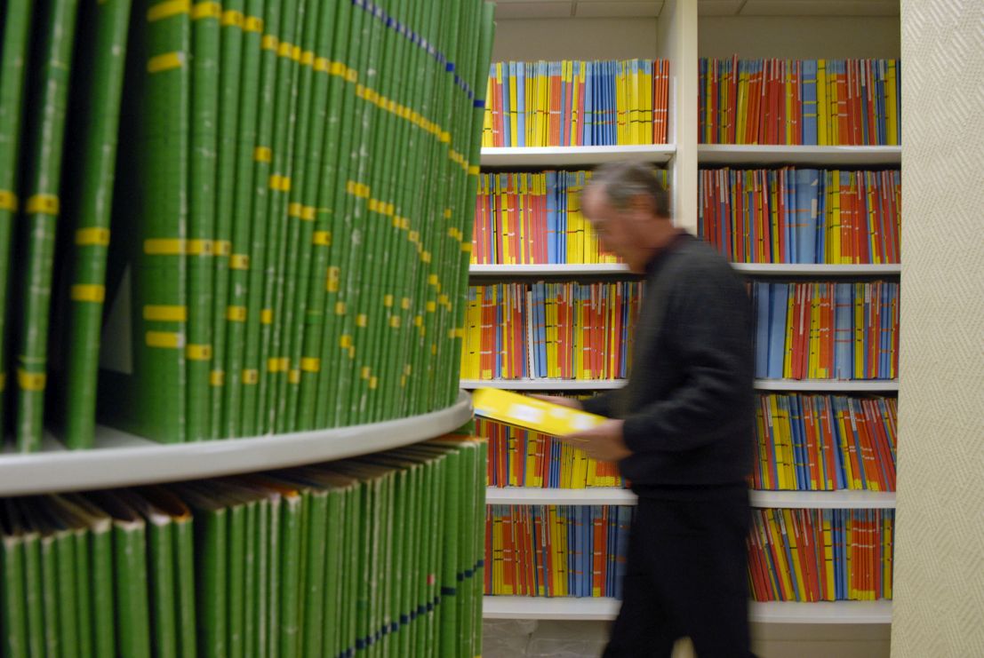travail dans un bureau du ministère