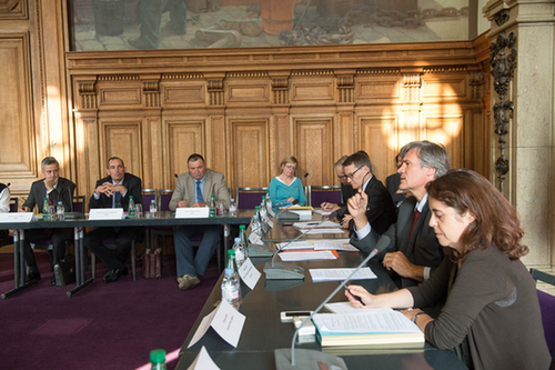 Assises de la fiscalité : Conclusion des travaux du groupe de travail sur la fiscalité agricole. ©Xavier Remongin/Min.agri.fr