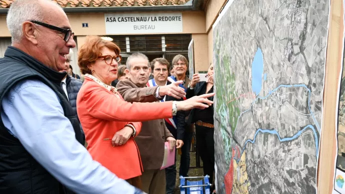 Annie Genevard en déplacement dans l'Aude, le 5 novembre 2024.