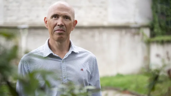 Portrait Emmanuel Robe