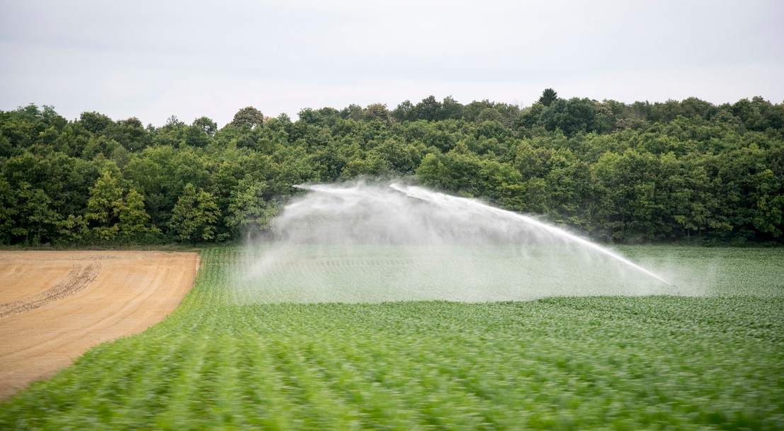 24+ Eau Dans Les Champs